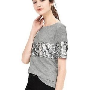 NWOT-Banana Republic Grey Sequin Top